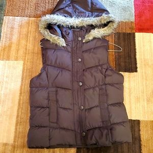 Arizona Jean, puffy vest, mock fur hoodie